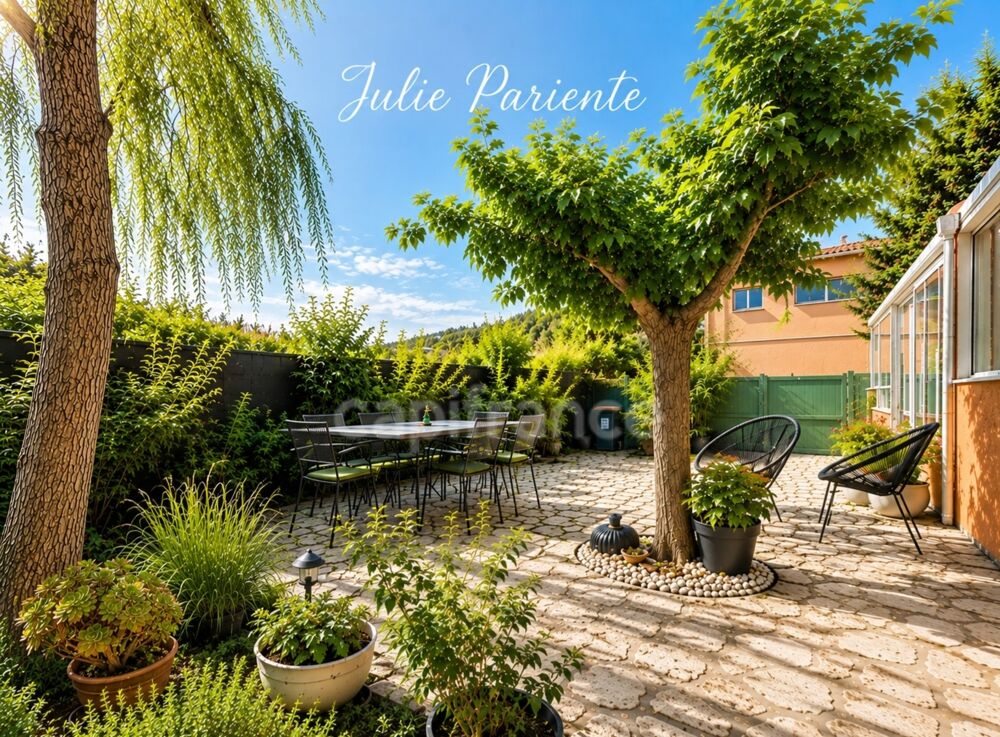 Vente Appartement Appartement à vendre 2/3 pièces, jardin de 170 m2, parkings LE CASTELLET (83) Le castellet