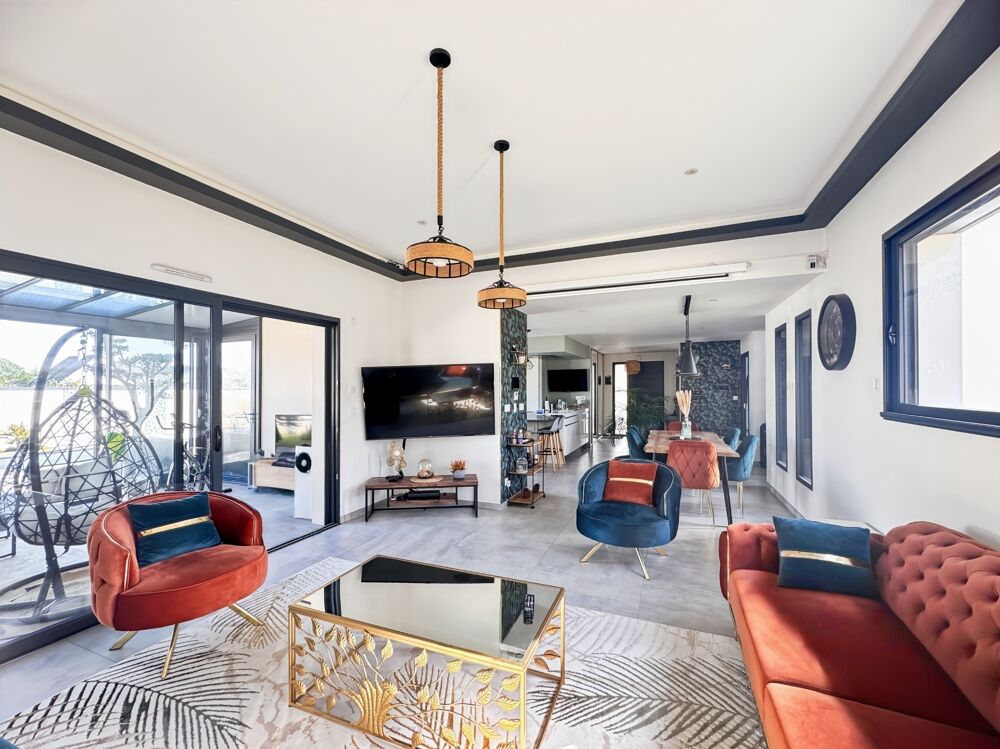 Vente Maison Maison d'architecte contemporaine connectée BBC 188 m² avec prestations d'exception sur parcelle de 750 m² avec piscine Les ponts de ce