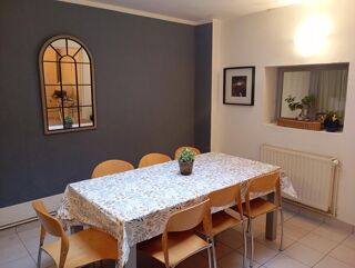  Immeuble à vendre 15 + pièces 220 m²