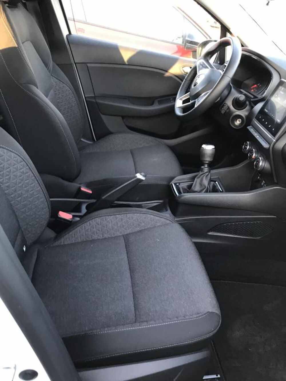 Clio V TCE 90 BUSINESS 2022 occasion 38160 Chatte