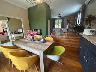  Villa à vendre 6 pièces 187 m²
