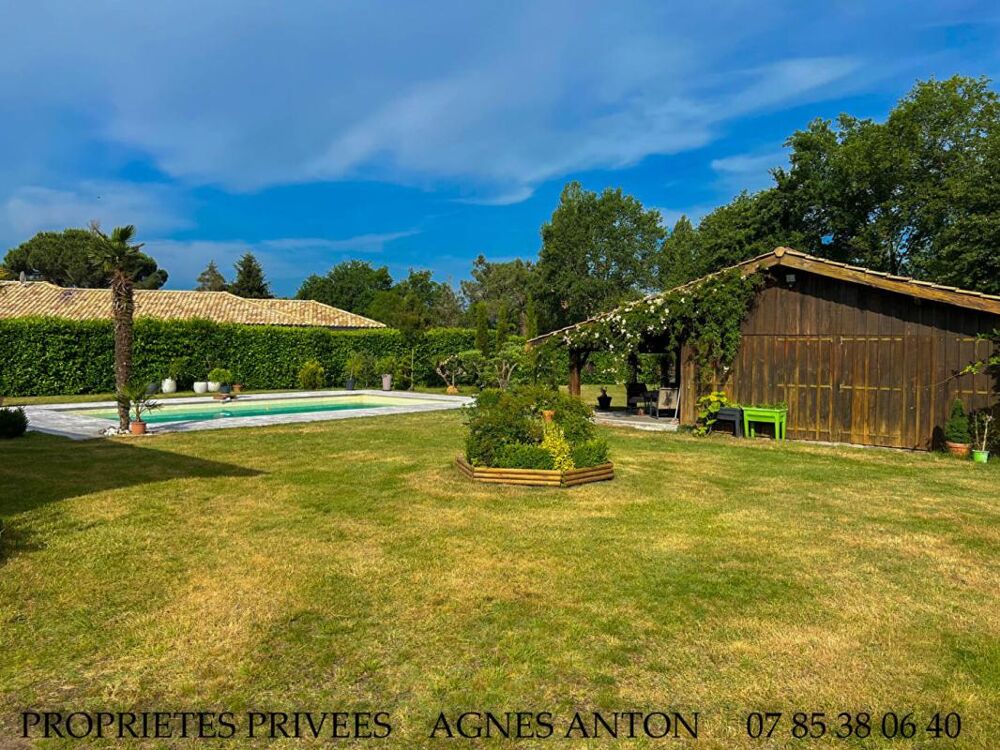 Vente Maison Maison Salles 6 pièces 4 chambres 148 m2 garage piscine sur grand terrain Salles