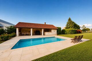  Maison à vendre 8 pièces 252 m²