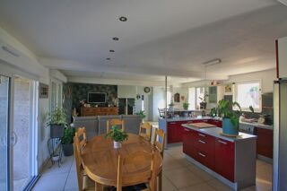  Maison à vendre 8 pièces 190 m²