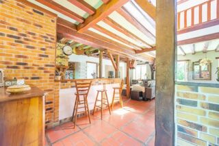  Propriété/château à vendre 8 pièces 450 m²