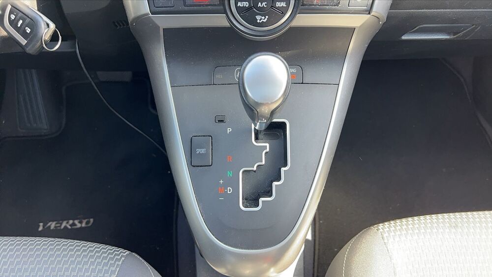 Verso 2.2 D-4D 150 A 5pl Skyview 2014 occasion 95210 Saint Gratien