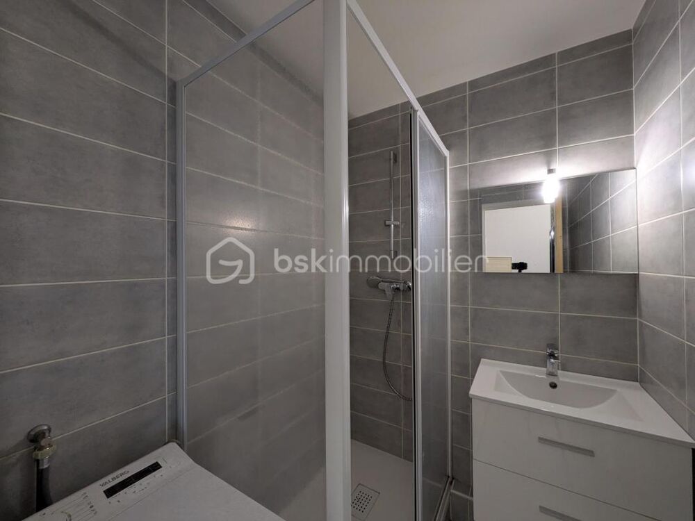 Vente Appartement APPARTEMENT 2 PIECES A SAISIR A LIVRY GARGAN! Livry gargan
