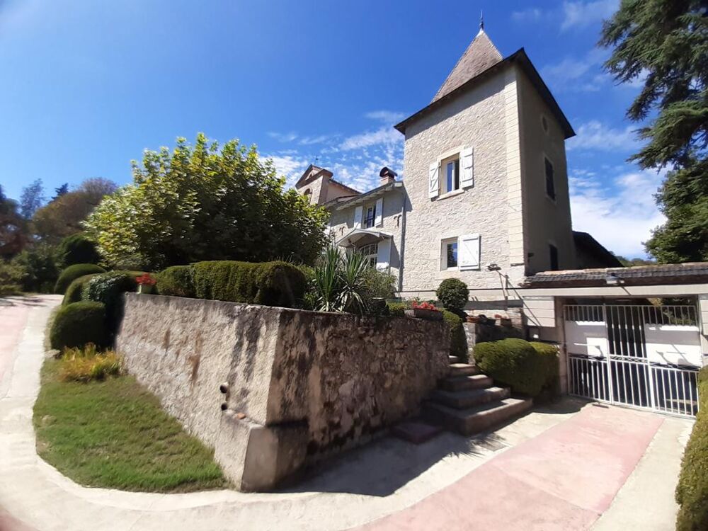 à vendre  Propriété/château Cahors (46000)