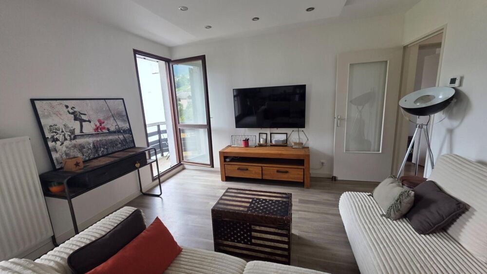 Vente Appartement Appartement T2 rénové avec balcon et vue montagne  ! Saint alban leysse