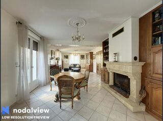  Maison � vendre 10 pi�ces 215 m�