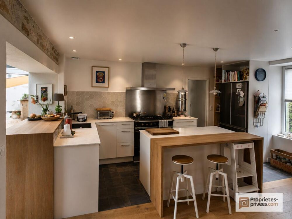 Maison de pêcheur rénovée avec terrain constructible à Saint-Guénolé, Penmarch