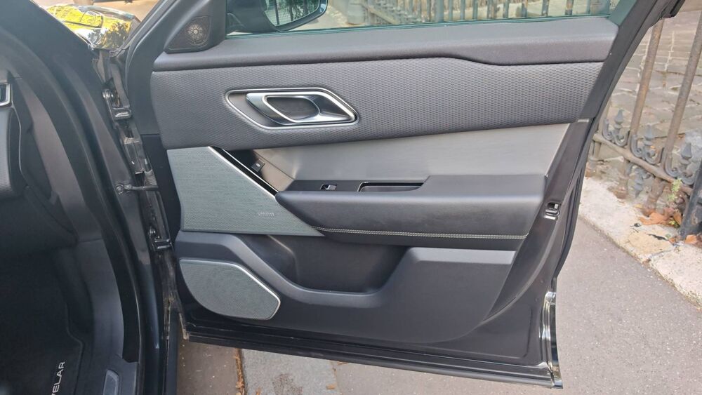 Range rover velar 2.0 250 AWD BVA Se R-Dynamic 2018 occasion 75116 Paris
