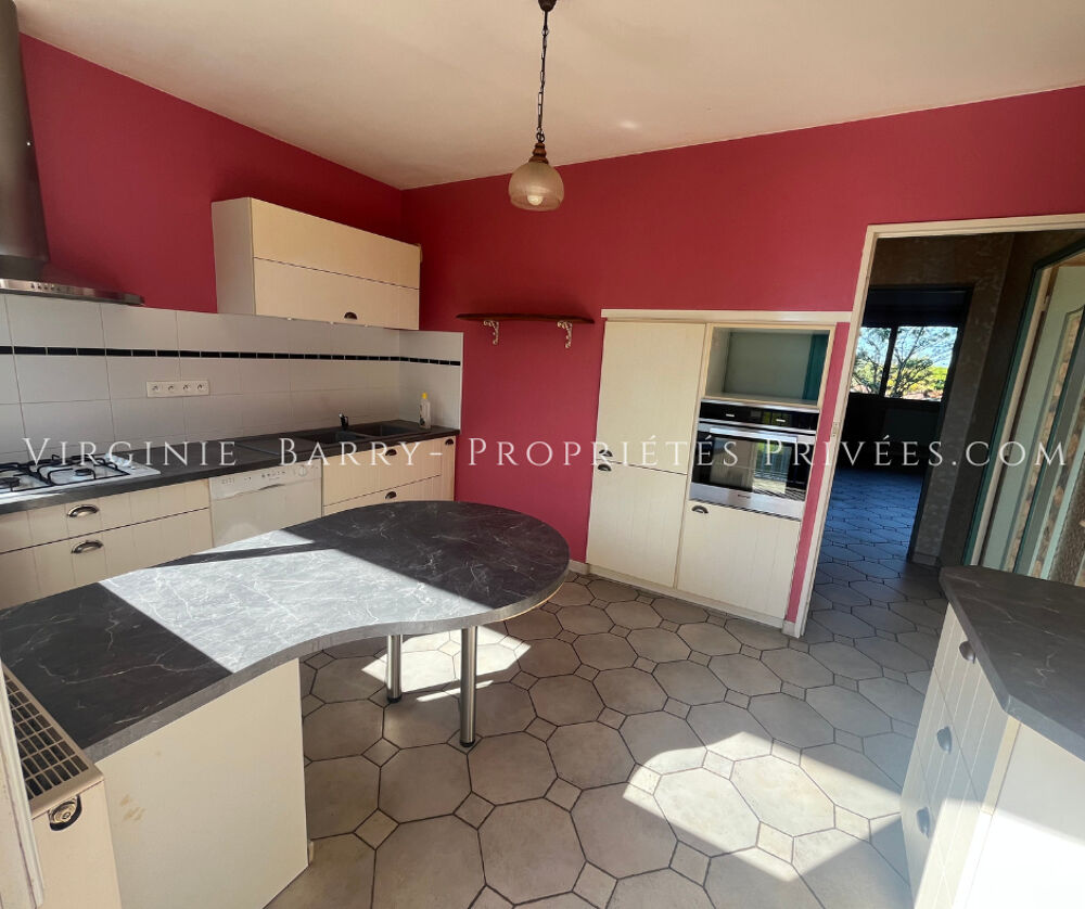 APPARTEMENT T3 AVEC ASCENSEUR, BALCONS ET GARAGE