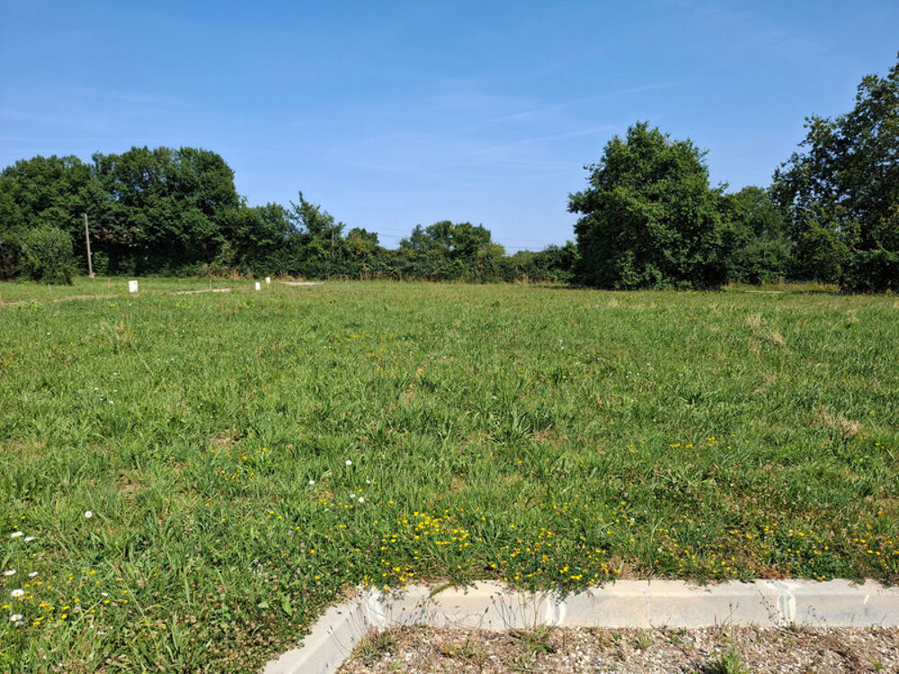 Vente Terrain Terrain à vendre de 1 078,00 m² proche de CASTELJALOUX (47) lotissement 8 lots Casteljaloux