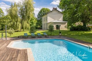  Propriété/château à vendre 10 pièces 280 m²