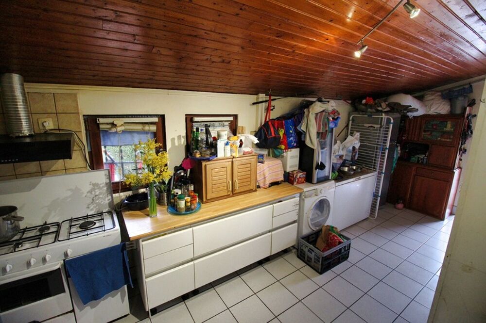 Maison familiale 142 m²  4 chambres  Grand terrain  Quartier calme