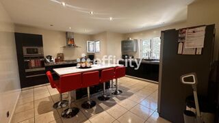  Villa à vendre 5 pièces 141 m²
