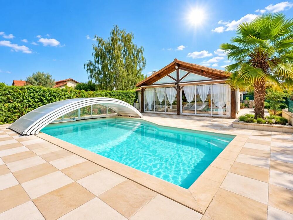 MAISON T2 - 142 M2 - INDÉPENDANT - PISCINE CHAUFFÉE