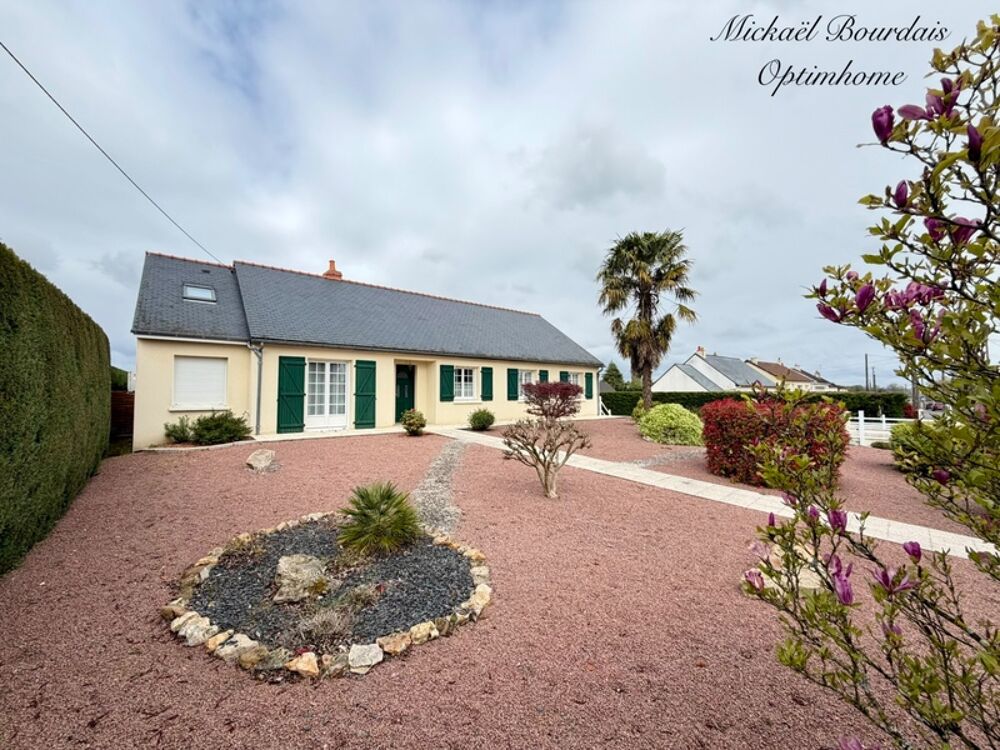 Vente Maison Maison familiale + dépendances – 230 m² – piscine – fort potentiel Le lude