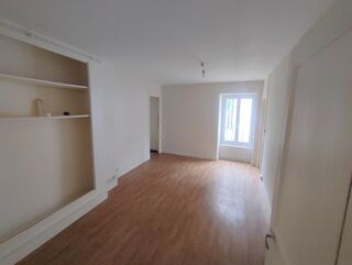  Appartement à louer 3 pièces 54 m²