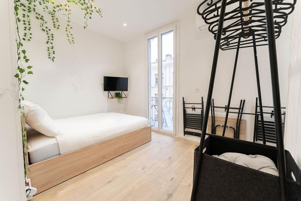 OPPORTUNITÉ INVESTISSEUR - CONFIGURATION ATYPIQUE