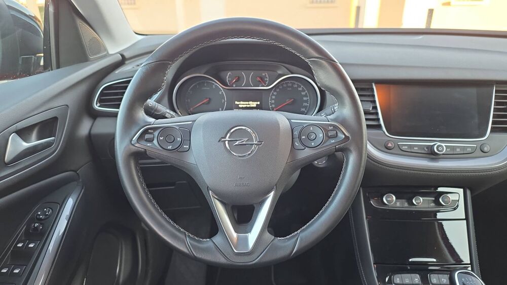 Grandland x 1.2 Turbo 130 Innovation 2019 occasion 10280 Saint Mesmin