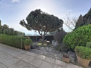  Villa � vendre 5 pi�ces 310 m�