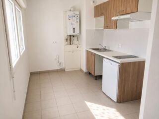  Appartement à louer 3 pièces 67 m²