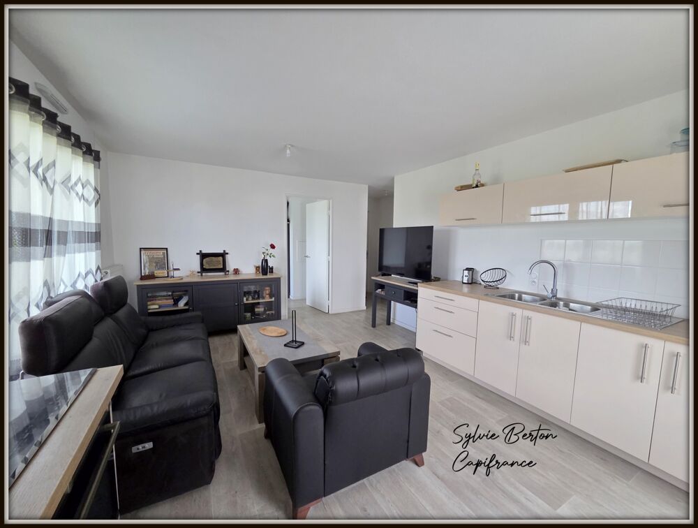 Vente Appartement Sevran Appartement 2 pièces - 50 m2 - Balcon - Place de parking en sous-sol Sevran