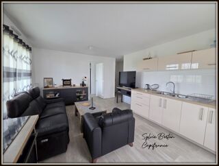 Vente Appartement Sevran Appartement 2 pièces - 50 m2 - Balcon - Place de parking en sous-sol Sevran