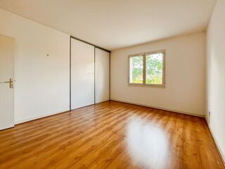  Maison � vendre 5 pi�ces 180 m�