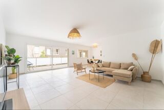  Appartement � vendre 3 pi�ces 82 m�