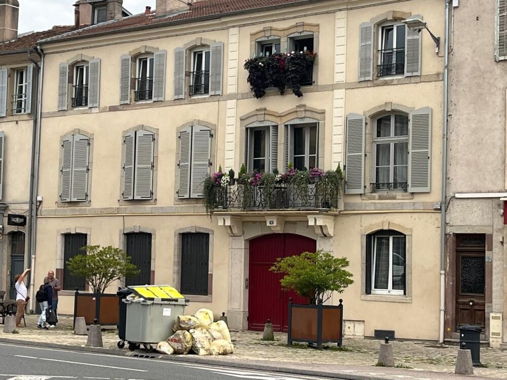 Appartement 9 pièces 175 m² · à Luneville · 175 m² · 228 000 €