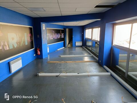 Dpt Maine et Loire (49), &agrave; vendre ANGERS Local commercial 742000 49100 Angers