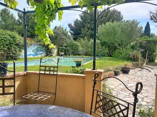  Maison � vendre 7 pi�ces 218 m�