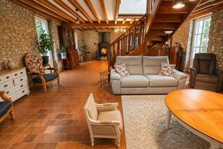 Vente Maison Maison de 7 pièces de 175 m² à Vennecy Vennecy