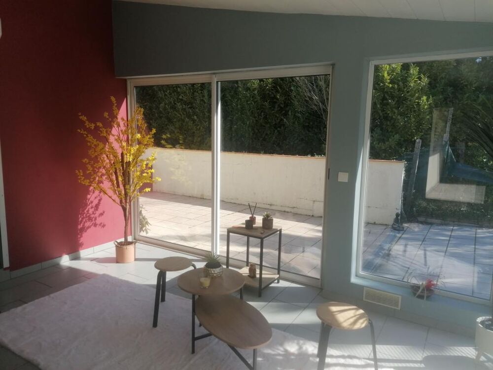Vente Maison Maison À Vendre + Atelier de 70 m² + double garage de 37 m² Prignac et marcamps