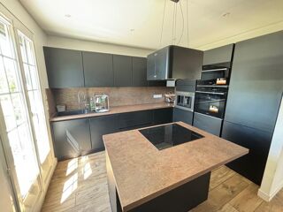  Maison � vendre 9 pi�ces 200 m�