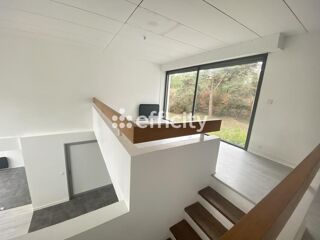  Villa à vendre 8 pièces 233 m²