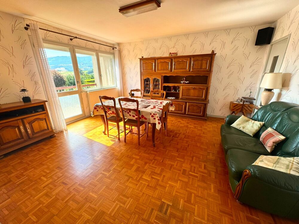 SAINT-JEAN-BONNEFONDS  Maison familiale de 120 m² avec jardin, terrasse et garage