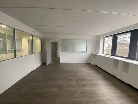   Bureaux à louer à proximité immédiate du T2 
