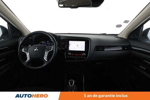 Outlander PHEV Twin Motor Intense 4WD 224 ch 2020 occasion 92130 Issy-les-Moulineaux