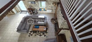  Maison � vendre 6 pi�ces 215 m�