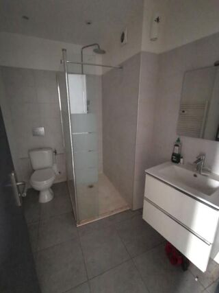  Appartement à louer 3 pièces 67 m²