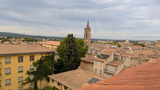  Appartement à louer 3 pièces 78 m²