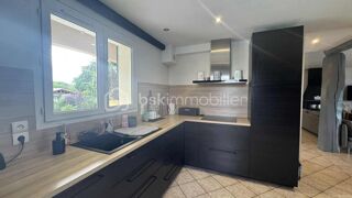  Maison � vendre 6 pi�ces 165 m�