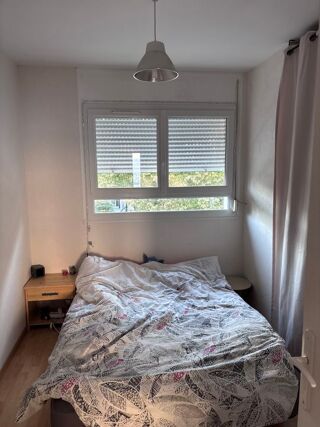  Appartement à louer 2 pièces 37 m²
