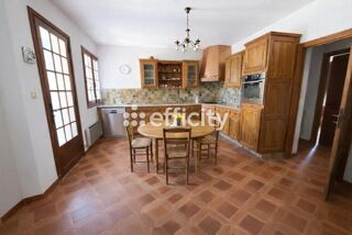  Maison � vendre 7 pi�ces 245 m�