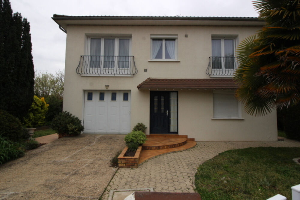 Maison Naintre 6 pièce(s) 118.03 m2