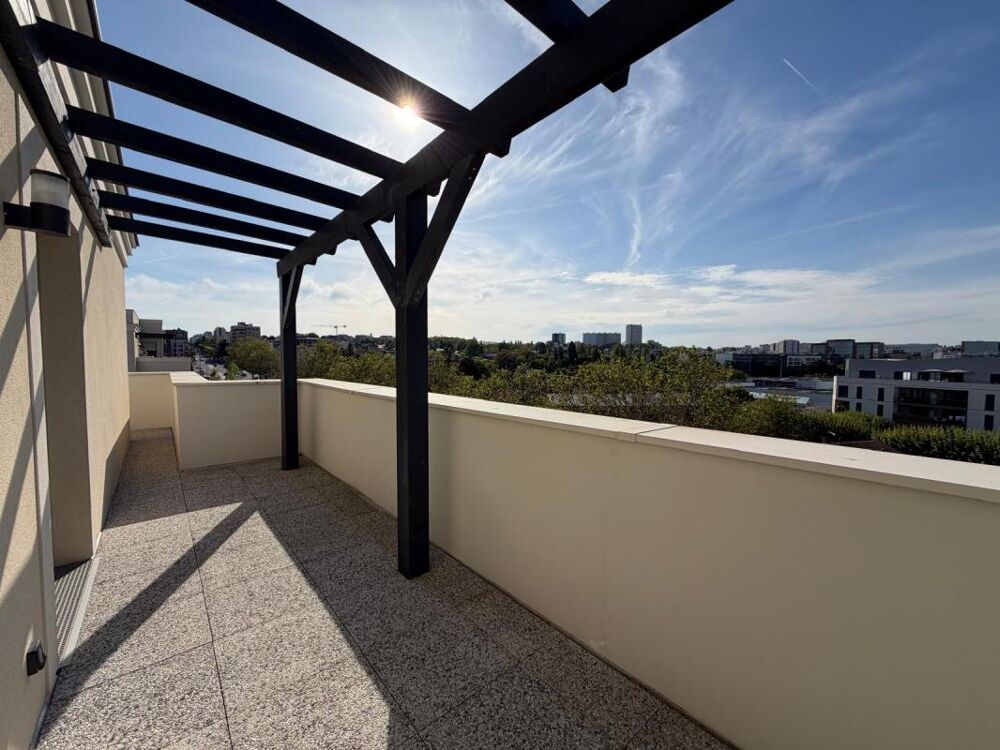Vente Appartement LIVRÉ 5 PIÈCES DERNIER ÉTAGE AVEC TERRASSES TRAVERSANT ET 2 PARKING Le perreux sur marne